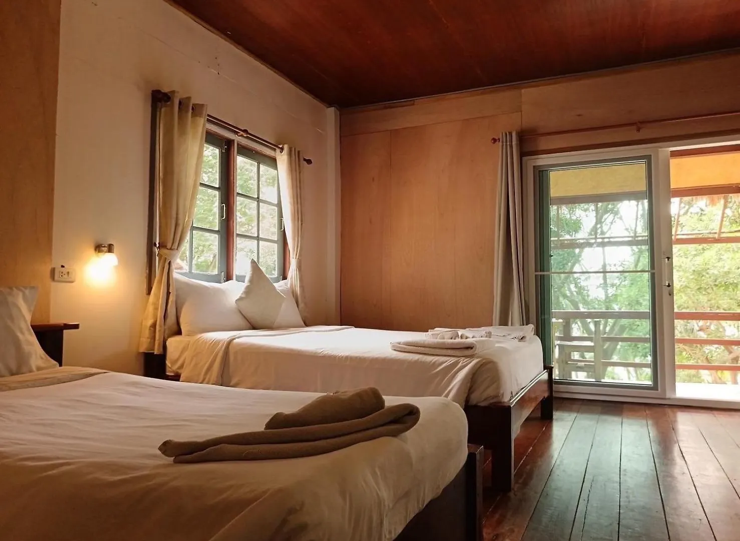 P.D. Beach Resort Ko Tao